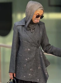 جاكيت ريانا