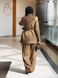 بدلة أماندا