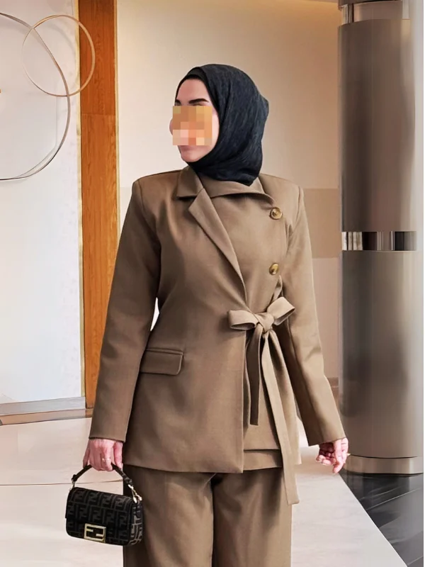 بدلة أماندا بدلة أماندا